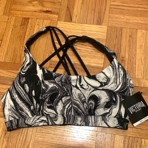 NWT Victoria sport sports bra. Black and white. Strappy back. Size small